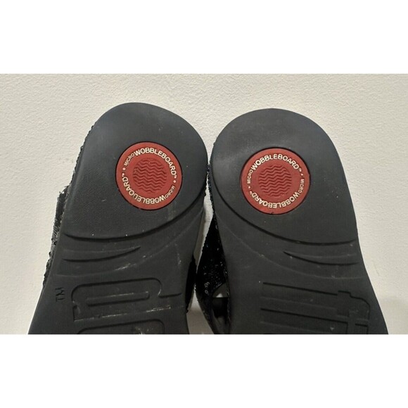 FitFlop women size US 8 UK 6 EU 39 black sequences slip-on thong flip flops - Picture 11 of 13